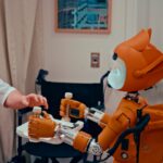 AI 시대, 건강 관리도 똑똑하게…일상에서 실천하는 ‘스마트 건강 루틴’ Man gives robot bottles on a tray